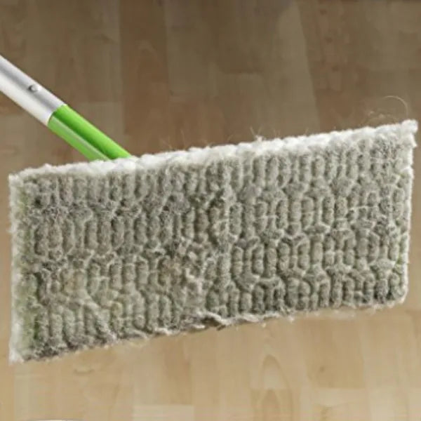 Swiffer® Sweeper Dry Cloth Refills, 10-5/8" x 8", White, 32 Cloths Per Box, Carton Of 6 Boxes